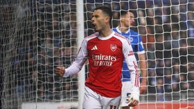 Hasil Piala FA: Martinelli Hattrick, Arsenal Hajar Portsmouth 4-1