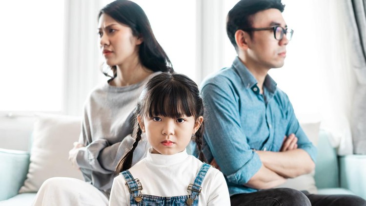 6 Kebiasaan Orang Tua yang Tak Disadari Bisa Merugikan Anak di Masa Depan