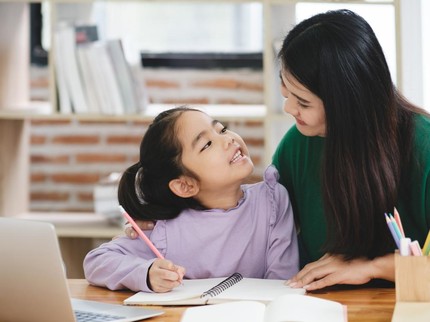90 Contoh Majas Sarkasme dalam Kehidupan Sehari-hari dan Ciri-cirinya