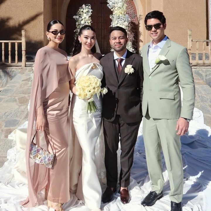 <p>Baru-baru ini, Alyssa terlihat menghadiri pesta pernikahan mewah 'Pangeran Jaksel' Ranggaz Laksmana di Maroko. Alyssa menjadi salah satu artis Tanah Air yang diundang ke pesta ini bersama suaminya. (Foto: Instagram @alyssadaguise)</p>