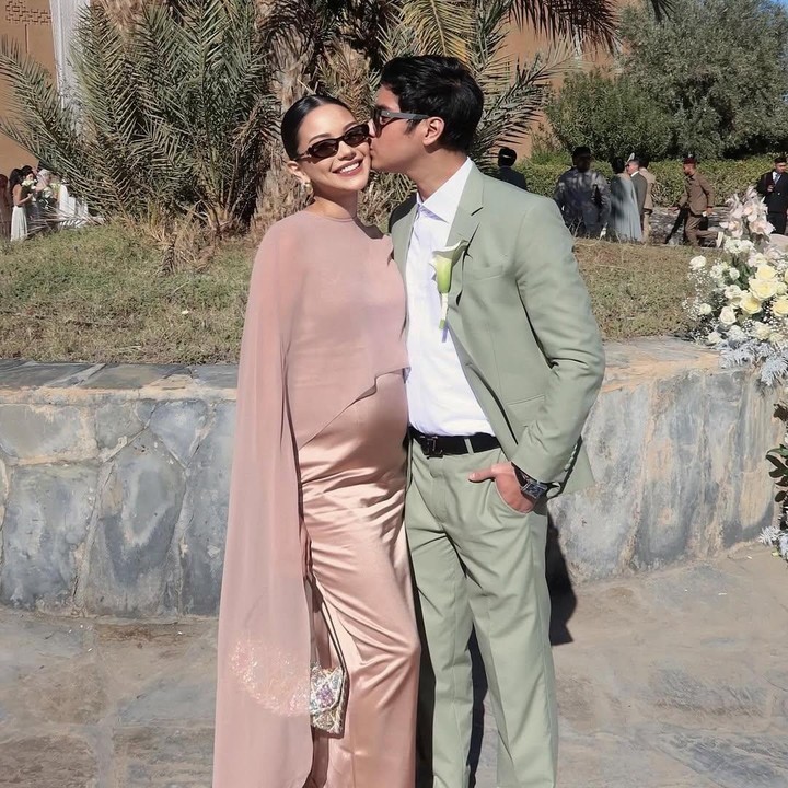 <p>Artis Alyssa Daguise sebentar lagi melahirkan anak pertamanya, Bunda. Meski sedang hamil, Alyssa tampaknya tak mau berdiam diri saja. Ia masih sering <em>traveling</em> ke luar negeri bareng suaminya, Al Ghazali. (Foto: Instagram @alyssadaguise)</p>