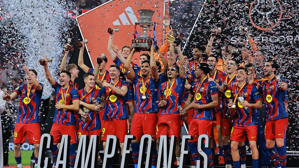 FOTO: Barcelona Juara Piala Super Spanyol
