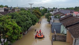 Ratusan Rumah di Binuang Serang Sudah Sepekan Terendam Banjir
