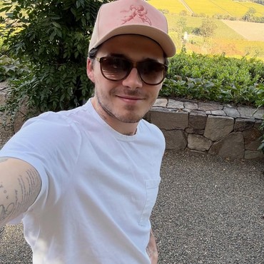 Dituduh Manfaatkan Konflik Keluarga, Brookly Beckham Dapat Kecaman
