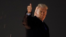 Trump Dukung Warga Iran Lanjutkan Demo: Bantuan Dalam Perjalanan