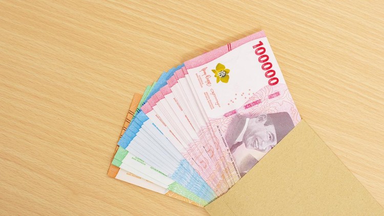 One hundred thousand rupiah money &lpar;Rp&period; 100&period;000 Seratus Ribu Rupiah&rpar;&comma; Indonesian currency financial money management concept&period;