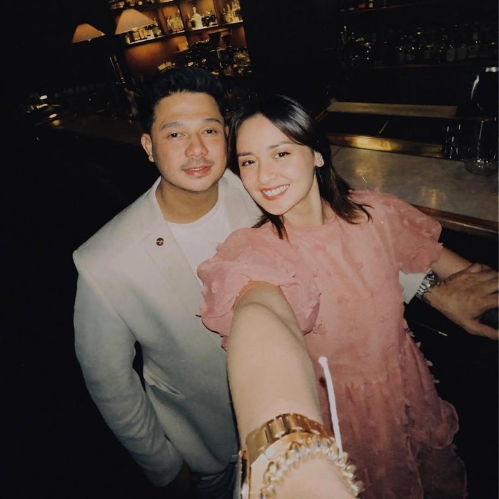 <p>Kebahagiaan tengah menyelimuti Joanna Alexandra yang baru-baru ini mengumumkan telah dilamar oleh sang kekasih, Immanuel Christover. Kabar tersebut dibagikan sang artis lewat beberapa foto yang diunggah di akun Instagram pribadinya. (Foto: Instagram @joannaalexandra)</p>