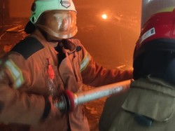 Damkar Surabaya Tangani 77 Kejadian Selama Libur Lebaran