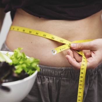 8 Kebiasaan Buruk yang Dapat Menghambat Proses Diet, Bikin Perut Buncit!