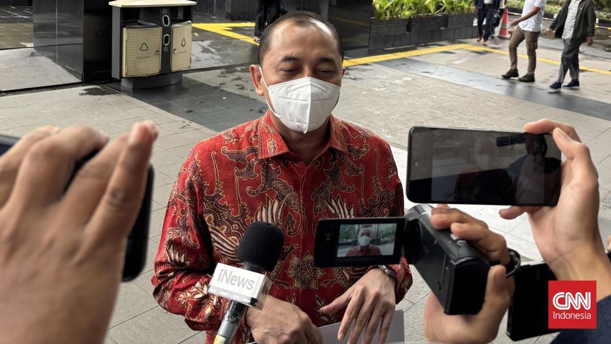 Anggota DPRD Bekasi Fraksi PDIP Penuhi Panggilan KPK Kasus Ade Kuswara