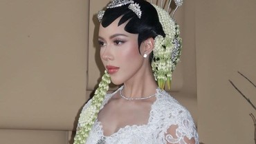 Jadi Menantu Tommy Soeharto, 7 Potret Patricia Schuldtz Istri Darma Mangkuluhur