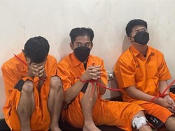 Penampakan 3 Maling Motor Tembak Warga di Jakbar Kini Berbaju Tahanan