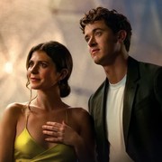 Top 5 List: Rekomendasi Film Romantis dengan Plot Unik di Netflix