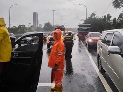 Kecelakaan di KM 11 Tol Serpong Arah Jakarta, Lalin Tersendat