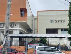 Proyek Rehab Puskesmas Lakessi Parepare Molor, Pelayanan Terganggu