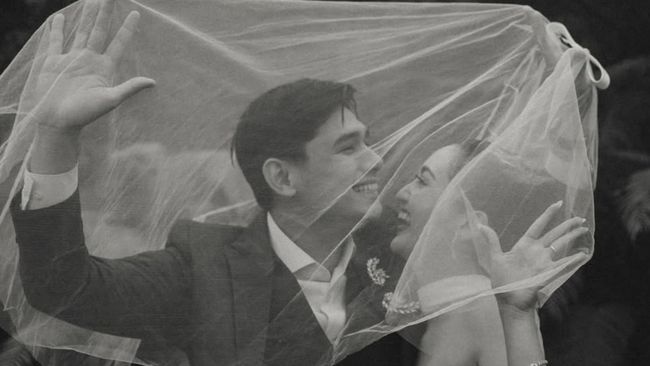 Terpopuler: Rayn Wijaya Dibaptis Sebelum Nikah Vs Momen Haru Pemakaman Lucky Element