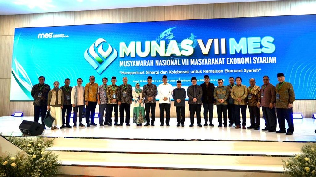 Rosan Roeslani-Ferry Juliantono Duet Pimpin Masyarakat Ekonomi Syariah