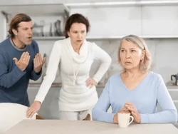 Tak Buatkan Teh untuk Suami, Wanita Ini Langsung Dilabrak Mertua