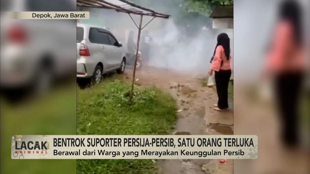 VIDEO: Bentrok Suporter Persija-Persib, Satu Orang Terluka