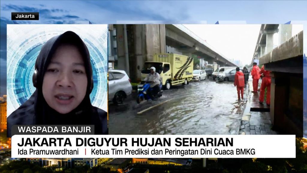 VIDEO: Jakarta Diguyur Hujan Lebat Seharian