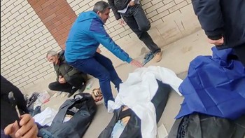 FOTO: Horor Tumpukan Kantong Jenazah di RS Iran saat Demo Berdarah