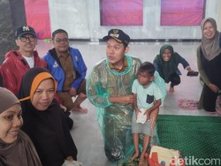 Pemkot Serang Penuhi Kebutuhan Korban Banjir, Buka Dapur Umum-Pasok Makanan