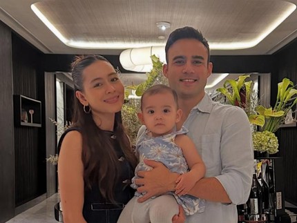 5 Potret Victoria Anak Laura Theux & Indra Brotolaras Selalu Curi Perhatian, Terbaru Main Bareng Ayah