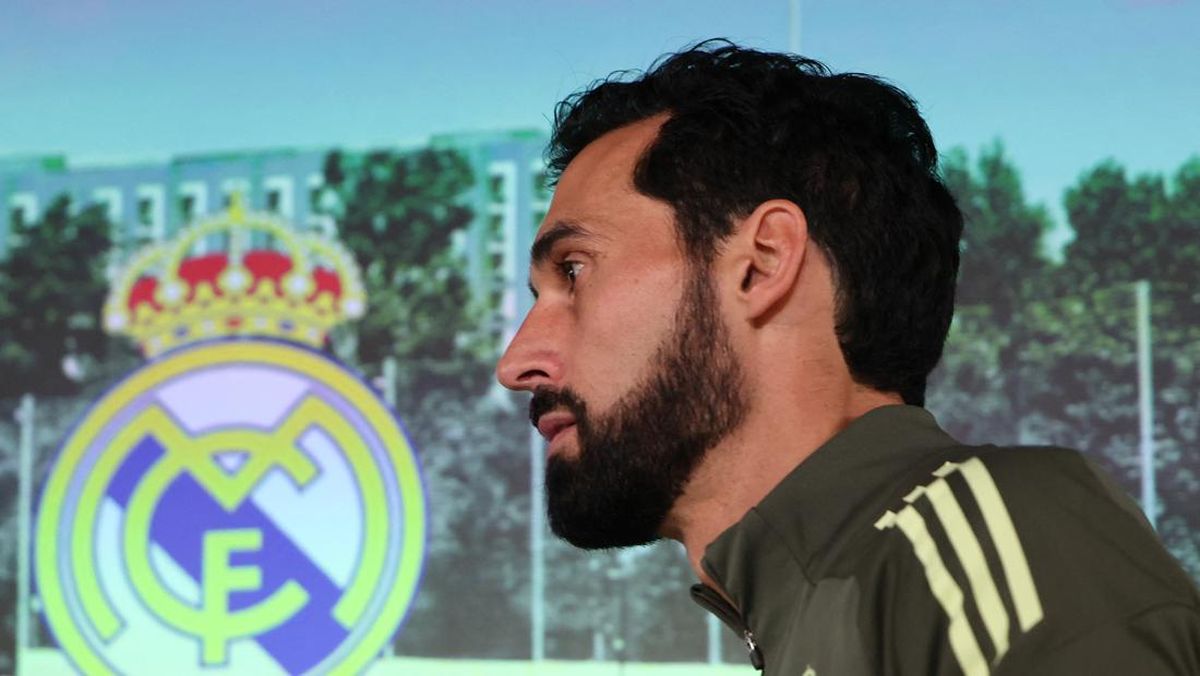 Gantikan Alonso, Arbeloa Disebut 'Boneka' Florentino Perez di Madrid