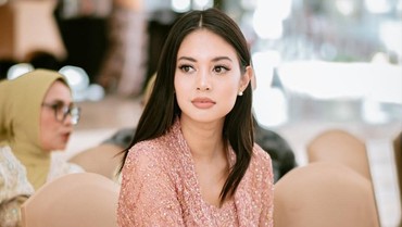 Mengenal Romo Paroki di Balik Pernikahan Kontroversial Aurelie Moeremans & 'Bobby'