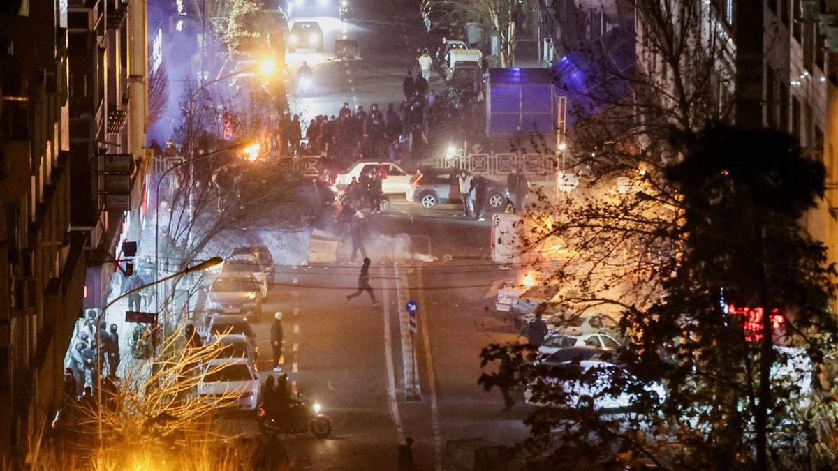 Simpang Siur Jumlah Korban Tewas di Demo Iran