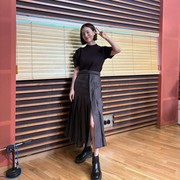 Get The Look: Modest Look ala Moon Chae Won Pakai Brand Lokal