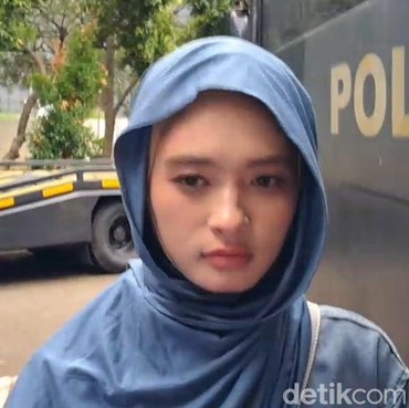 Pengacara Sebut Inara Rusli 'Kena Mental' Usai Jadi Target Hujatan Netizen