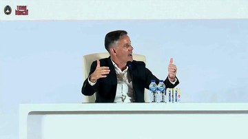 Kabar Sport CNN Terbaru : Sapaan 'Selamat Pagi' dari John Herdman di Hari Perkenalan