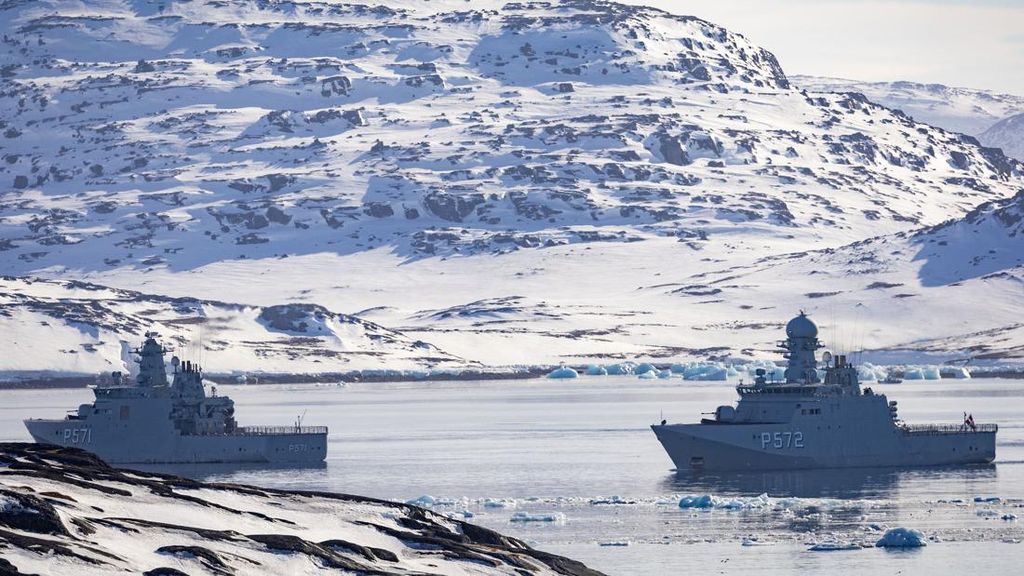 Trump Klaim Keamanan Greenland Cuma Dijaga 2 Kereta Anjing, Benarkah?