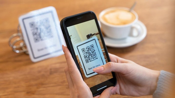 Cashless Bikin Boros? Ini 4 Cara Tetap Hemat di Era QRIS