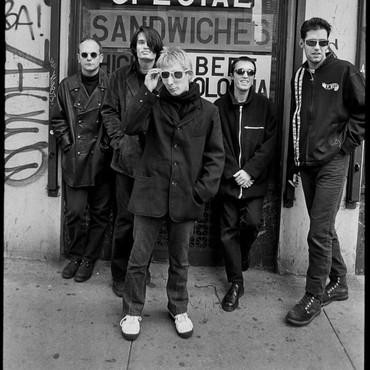 Lirik Lagu Let Down - Radiohead