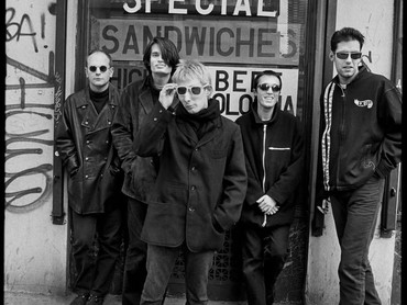 Lirik Lagu Let Down - Radiohead