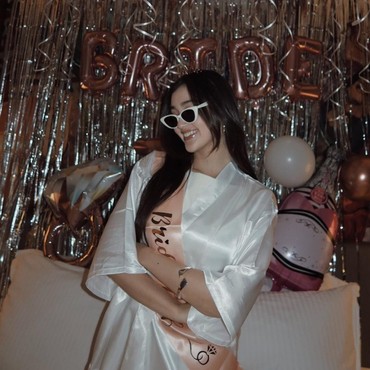 Hari Pernikahan Semakin Dekat, 7 Potret Ranty Maria Dapat Kejutan Bridal Shower dari Sahabat