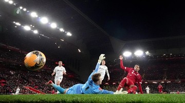 Berita Olahraga Terkini CNN Sport : Piala FA: Hajar Barnsley, Liverpool Ditantang Brighton