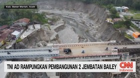 VIDEO: TNI AD Rampungkan Pembangunan 2 Jembatan Bailey