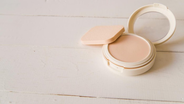 BeauPicks: 5 Cushion Matte Finish Terbaik untuk Kulit Berminyak agar Bebas Kilap