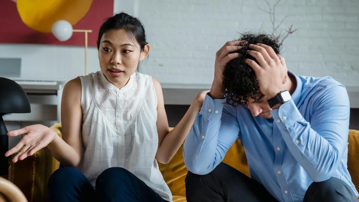 Kalimat “Aku kira, kamu bisa dipercaya buat dukung aku terus”. Kalimat ini merupakan bentuk ekspektasi kesetiaan buta.