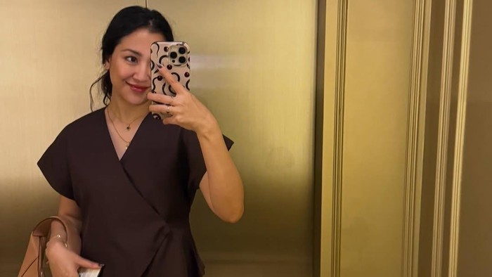 Get The Look: Ide OOTD Modern Chic dengan Sentuhan Animal Print ala Sherina Munaf