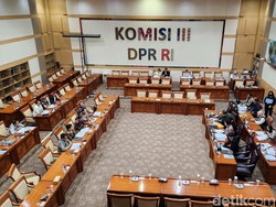 Hakim Ad Hoc Ngadu ke Komisi III DPR soal Tunjangan: 13 Tahun Tak Berubah
