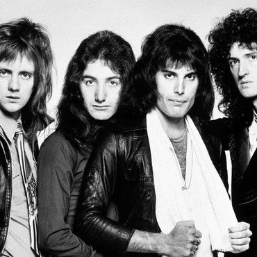 Lirik Lagu Somebody to Love - Queen