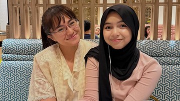 Update Informasi Selebriti InsertLive : Marshanda Kenalkan Konsep New Earth Parenting usai Siena Dihujat Gegara Lepas Hijab