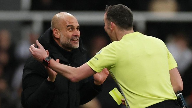 Emosi Pep Guardiola meledak-ledak kendati Manchester City menang 2-0 atas Newcastle United pada leg pertama semifinal Carabao Cup, Rabu (14/1) dini hari WIB.