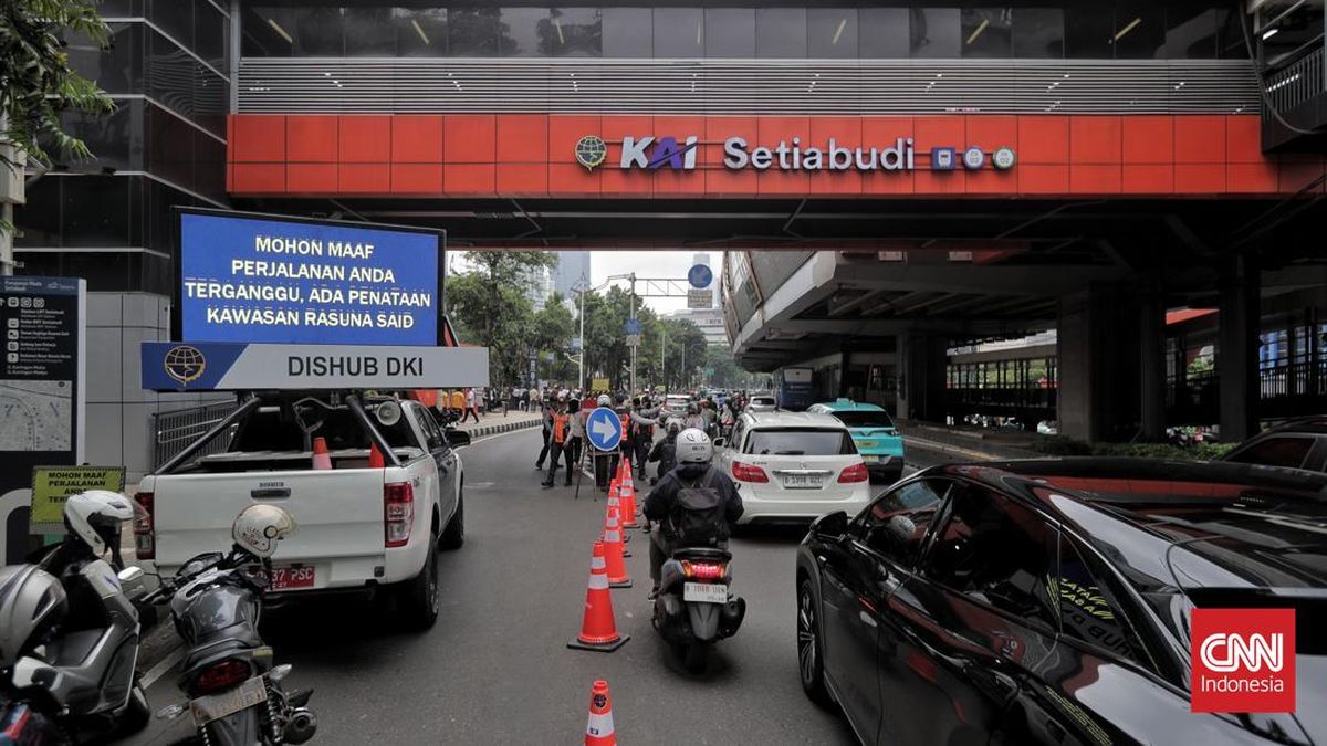 Rekayasa Lalu Lintas Rasuna Said Kuningan saat Bongkar Tiang Monorel