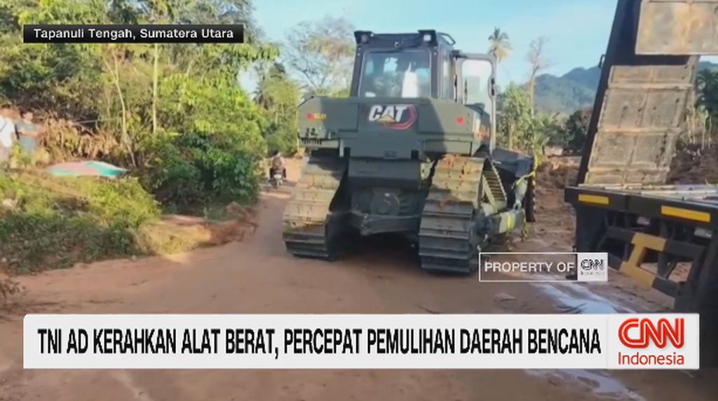 VIDEO: TNI AD Kerahkan Alat Berat, Percepat Pemulihan Daerah Bencana