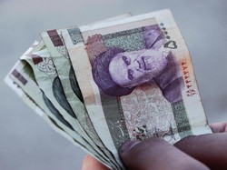 3 Penyebab Mata Uang Iran Anjlok, 1 Dolar AS Setara Berapa Rial Saat Ini?